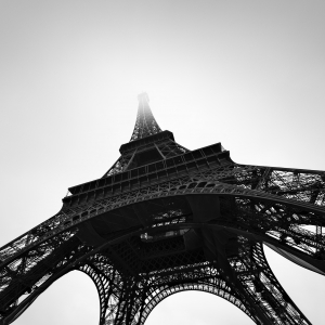 EIFFEL NOIR -FRANCE -2025