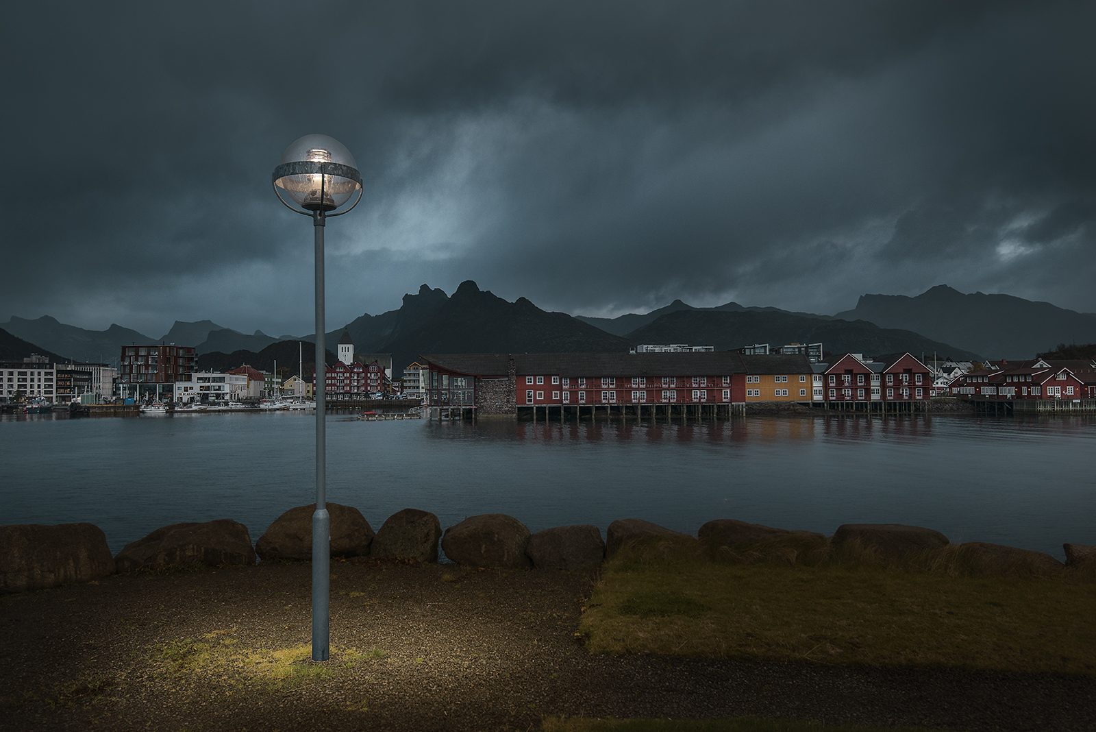 LIGHT BUILDER -LOFOTEN -NORWAY -2018