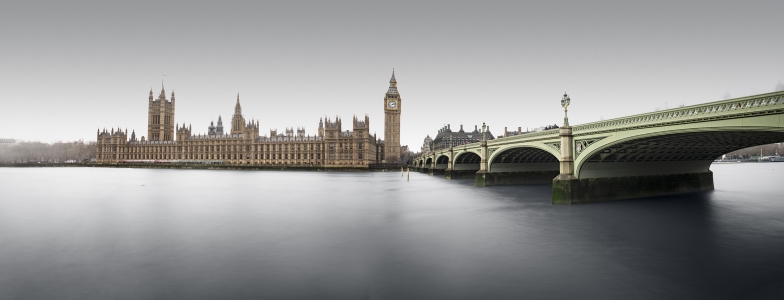 LONDON 13.13 -UK -2023